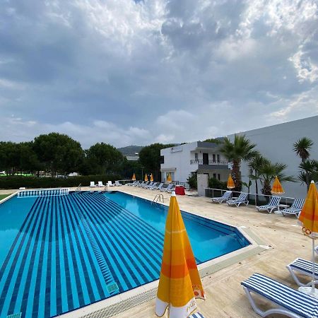 Palm Club Apart Otel Kusadası Kültér fotó